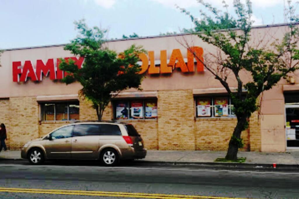 Entire 2-Bed Private Apt - Ewr/Nyc/Outlet Mall Newark Exterior photo